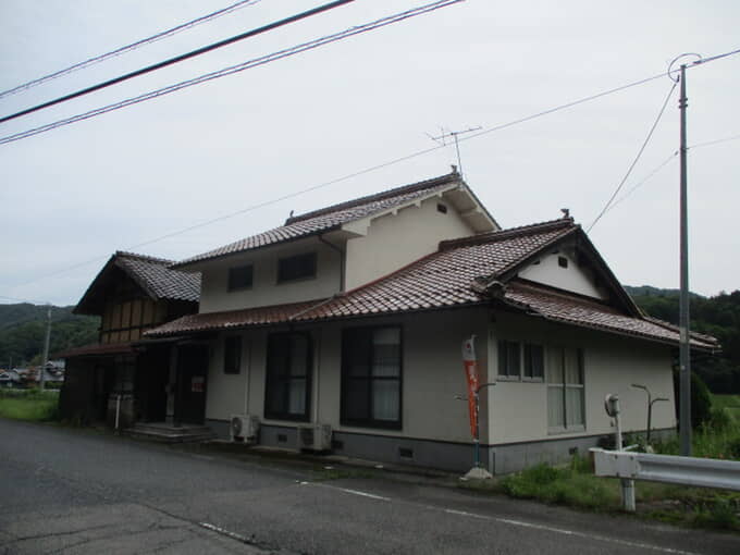 【北広島町502】1階リフォーム済の川近物件！