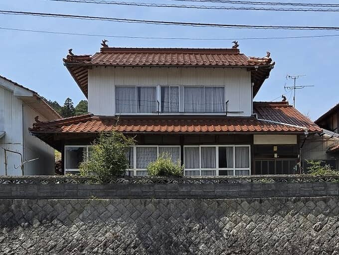 世羅町7-36　国道沿いの農地付き民家