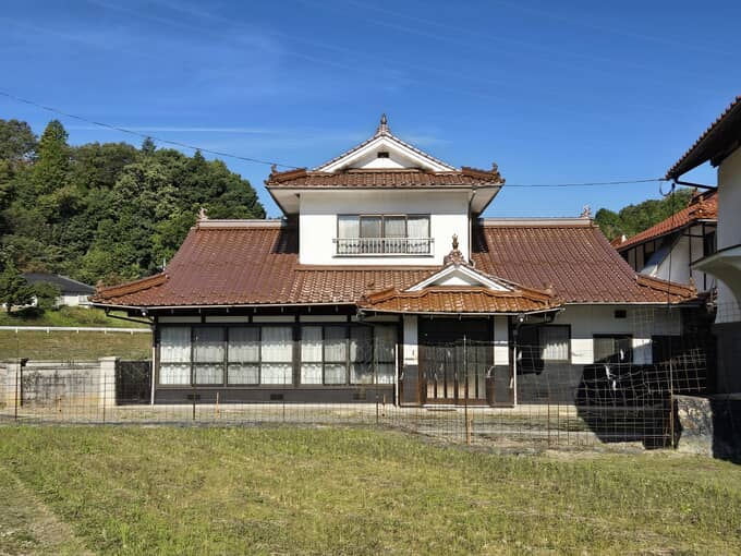 世羅町10-18　山間の静かな時間を過ごす家