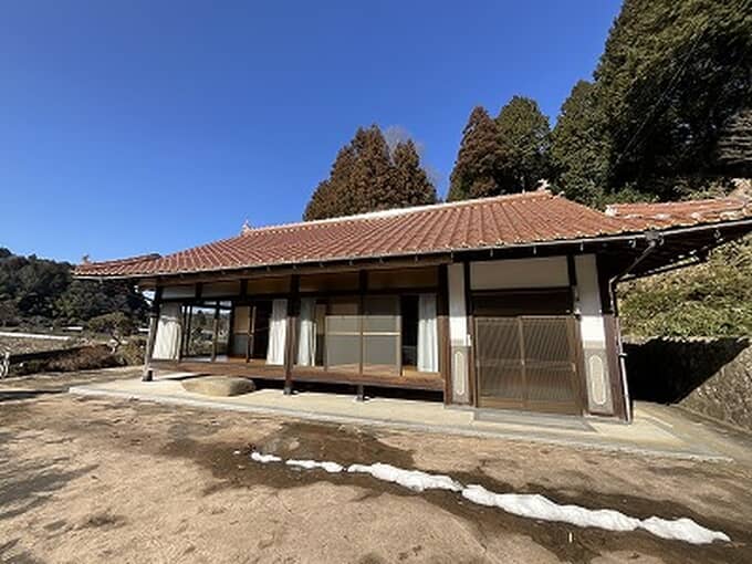 状態良好な古民家風物件！ぽつんとした立地も魅力！