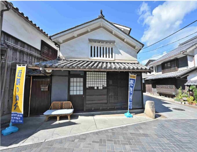 竹原市　214　古き良き和の伝統美に暮らす古民家風の外観の物件です！