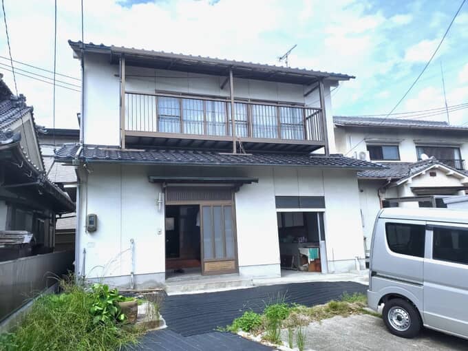 竹原市　212　床下収納なので、キッチンの調味料やお酒など長期保存可能な物を保管できます