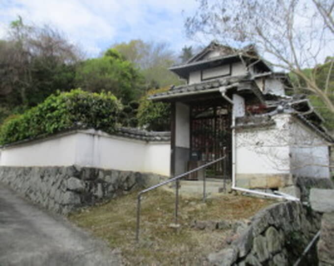 竹原市　230　明治時代に建築され木造ならではの心やすらぐ住まいです。