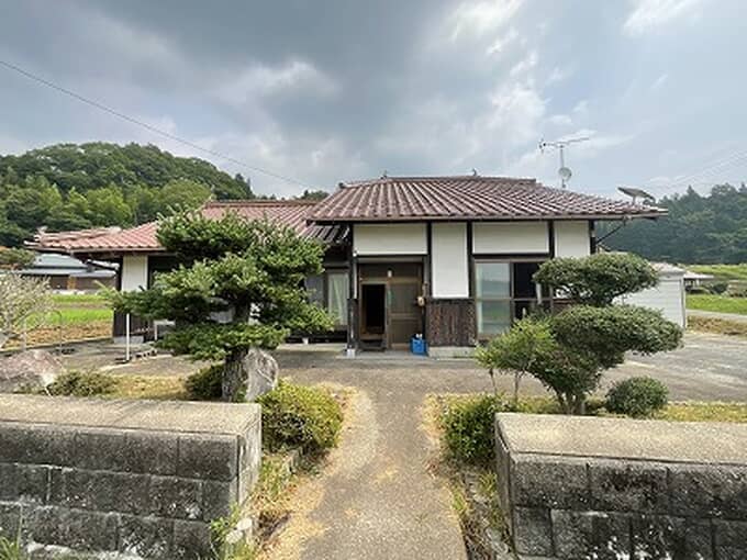 状態良好の平屋建て古民家風物件！